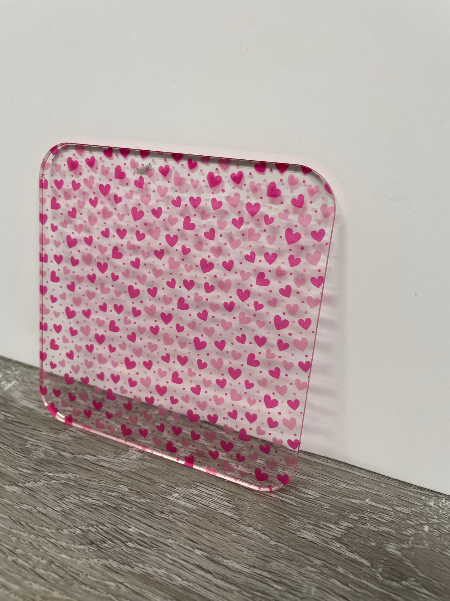 Patterned acrylic sheet Loved up pink hearts